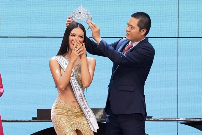 Khung hình đọ sắc và body cực gắt: Dàn Hoa - Á hậu Hoàn vũ khoe chân dài có khiến Miss Universe Vietnam Kim Duyên bị lép vế? - Ảnh 8.