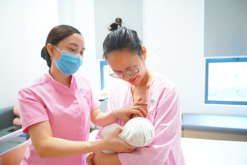 Giám đốc Tổ chức Newborns Việt Nam: Nuôi con bằng sữa mẹ giúp giảm 20% nguy cơ tử vong ở trẻ sơ sinh - Ảnh 3.