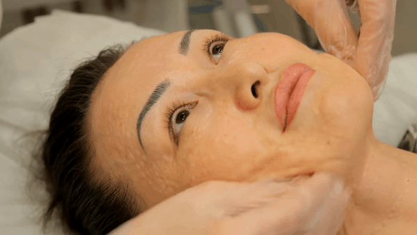 truyen-trang-da-1-1637830201527532331567.gif