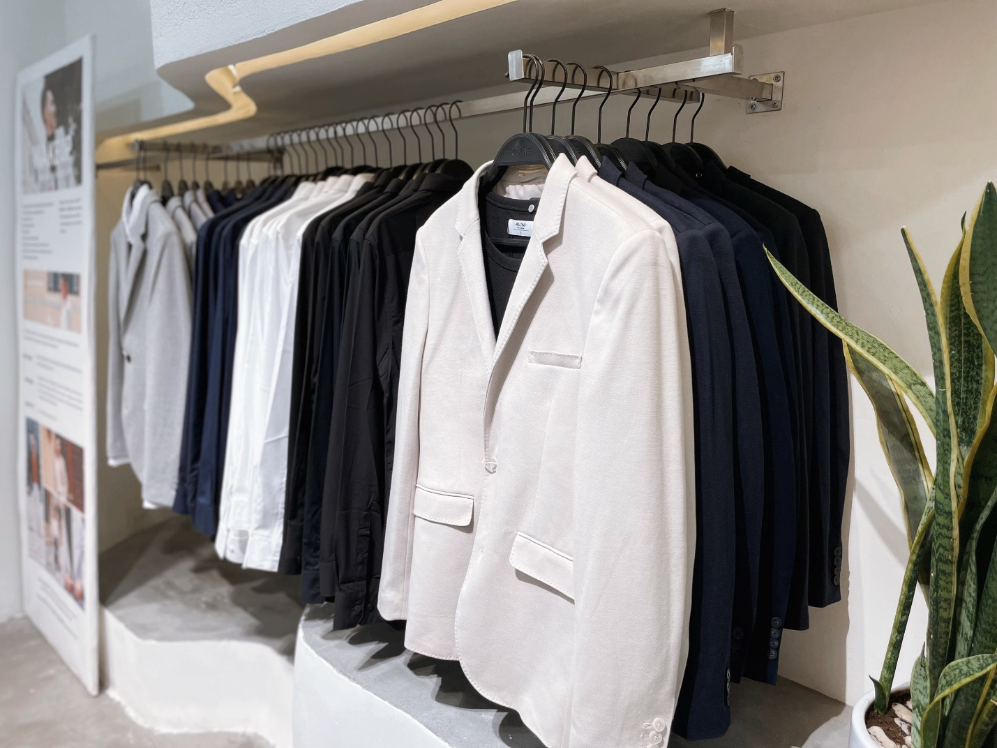 Mách chị em bí kíp chọn vest cho ông xã chuẩn như diễn viên Mạnh Trường - Ảnh 5. Mách chị em bí kíp chọn vest cho ông xã chuẩn như diễn viên Mạnh Trường - Ảnh 5.