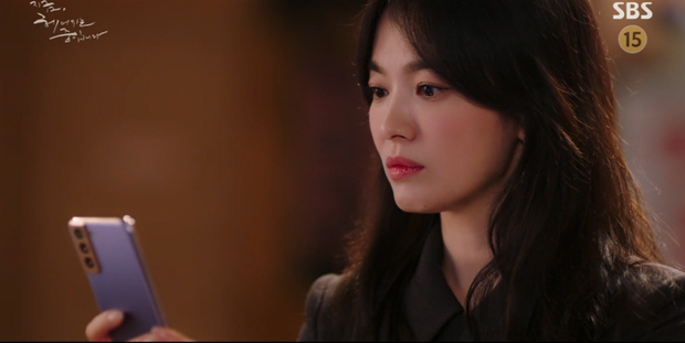 Now, We Are Breaking Up tập 6: Song Hye Kyo bất ngờ nhận được tin nhắn từ bạn trai cũ đã qua đời - Ảnh 4.