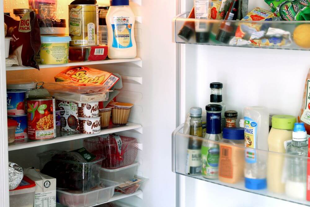 8 sai lầm biến tủ lạnh thành nơi &quot;ngốn&quot; tiền nhất trong căn bếp, có điều quá hiển nhiên nhưng nhiều người vẫn làm - Ảnh 5.