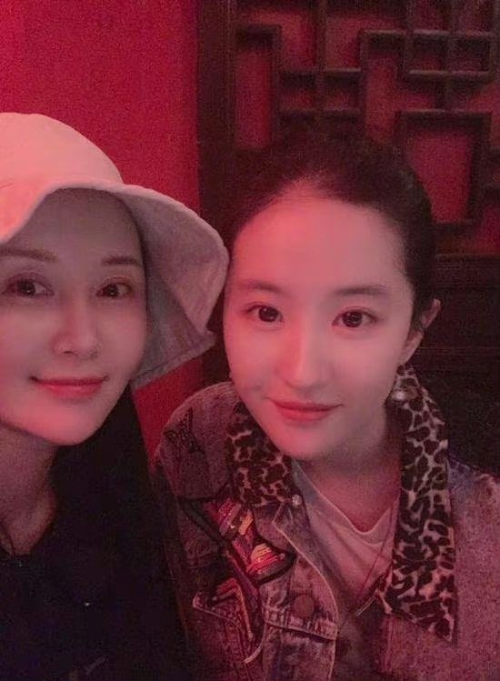 Lưu Diệc Phi và Thư Sướng đọ sắc trong cùng một khung hình, ai mới là "thành trì nhan sắc" trong lòng khán giả? - Ảnh 6.