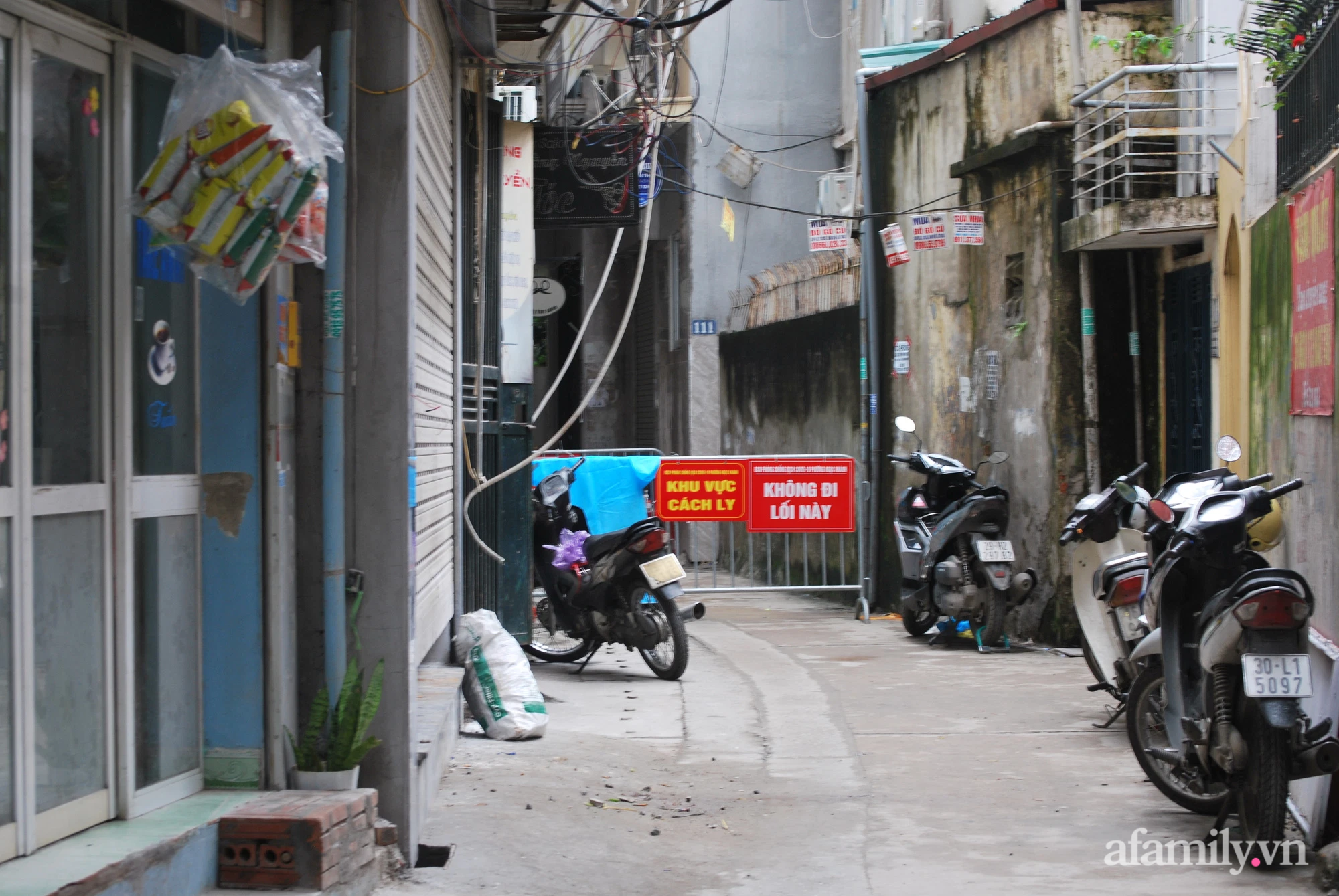 Một địa điểm trong ngõ đã được phong tỏa