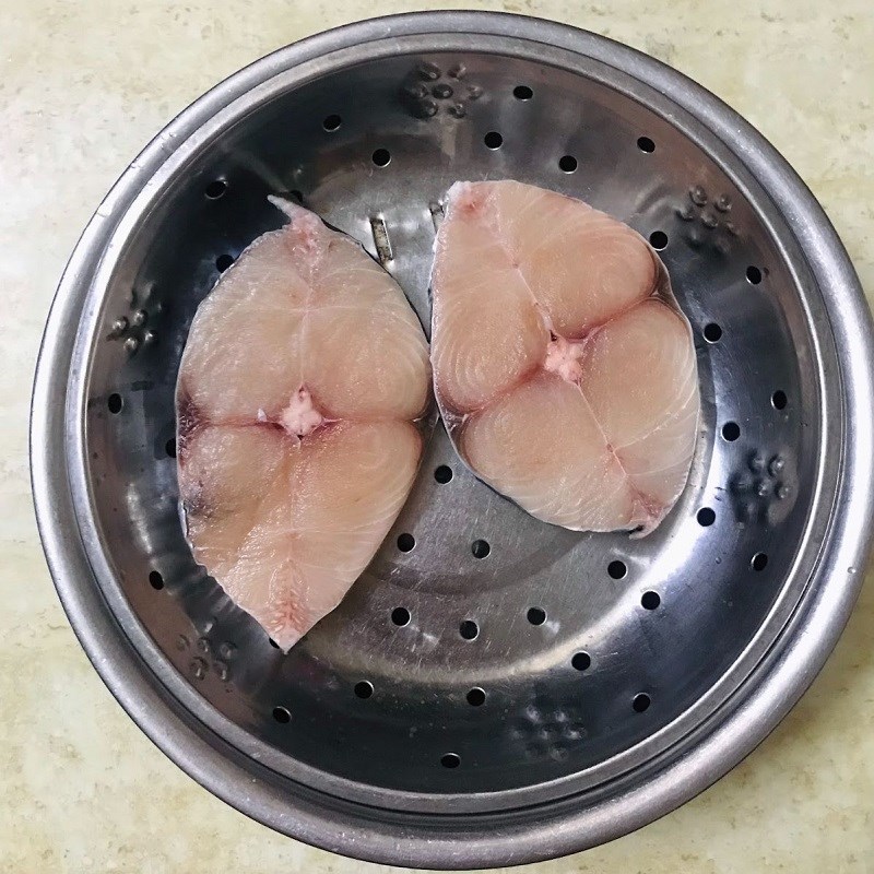 Cách làm cá thu rim mắm tỏi ớt chuẩn vị cực ngon