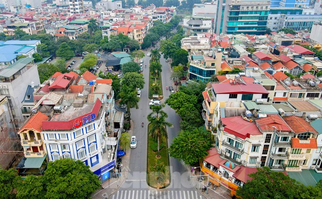 Ngắm nhìn 2 tuyến đường mang tên vợ chồng nhà thơ Lưu Quang Vũ và Xuân Quỳnh tại Hà Nội - Ảnh 2.