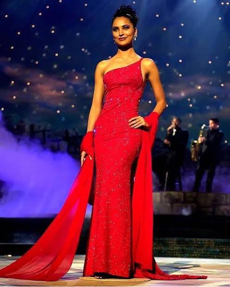 3 mỹ nhân Ấn Độ đẹp nhất Miss Universe: Tân Hậu &quot;chặt chém&quot; nhưng vẫn chưa choáng bằng style của người này - Ảnh 8.