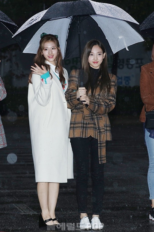nayeon blazer - Ảnh 12.