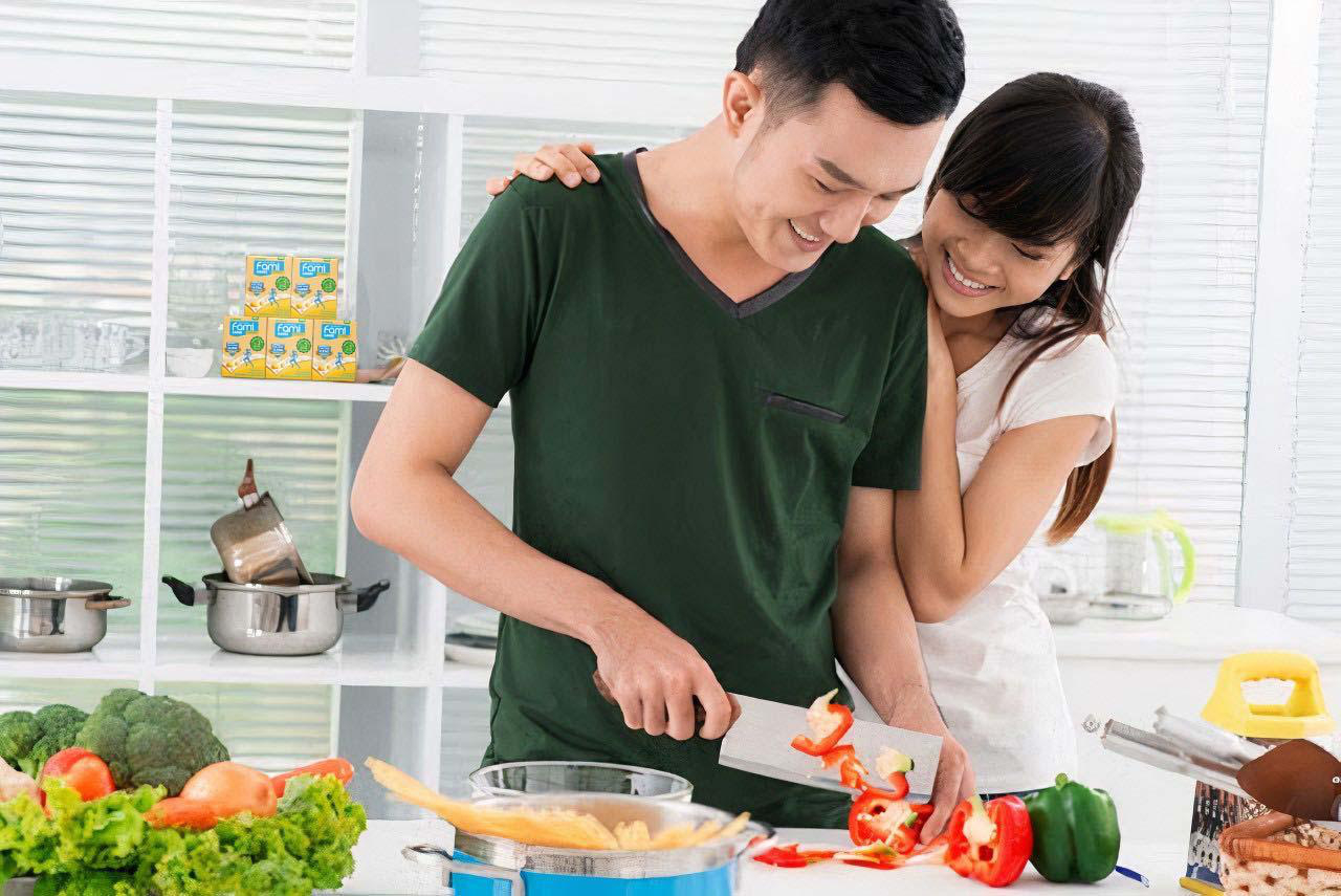 Chăm sóc sức khỏe cho vợ chính là cách đàn ông thắp lửa yêu thương trong gia đình - Ảnh 2.