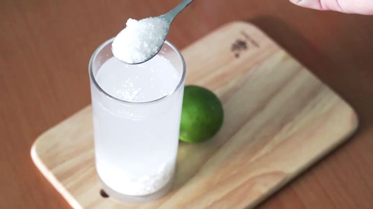 Mỗi ngày dùng 2 thìa bột sắn dây pha với chanh làm nước uống, cơ thể nhận được 4 sự thay đổi không ngờ, đặc biệt là điều nào cũng khiến chị em không khỏi mê mẩn - Ảnh 1. Mỗi ngày dùng 2 thìa bột sắn dây pha với chanh làm nước uống, cơ thể nhận được 4 sự thay đổi không ngờ, đặc biệt là điều nào cũng khiến chị em không khỏi mê mẩn - Ảnh 1.