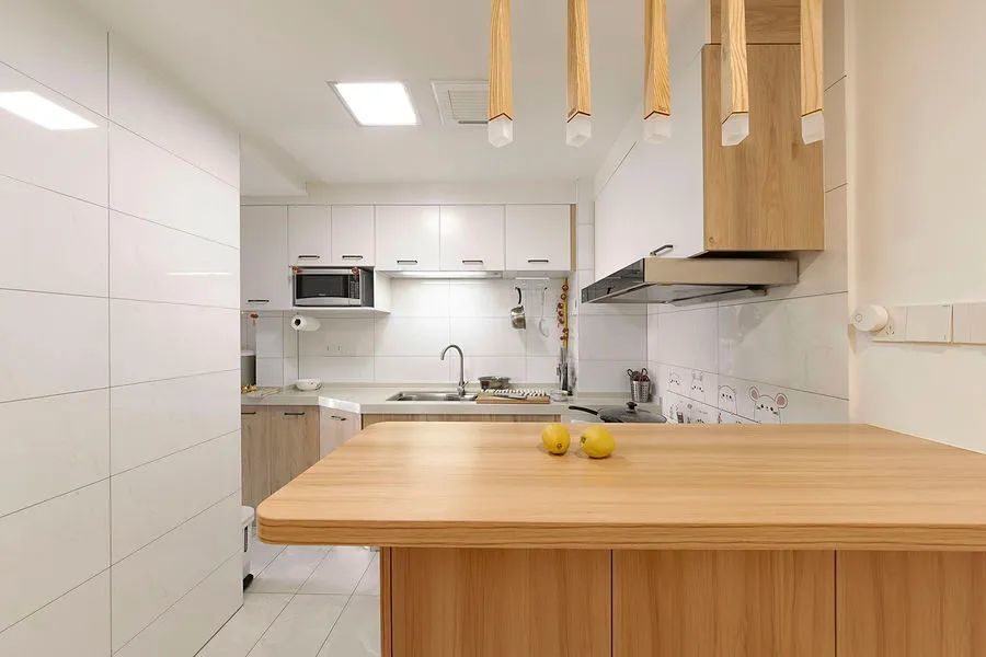Cải tạo theo phong c&aacute;ch Nhật Bản, căn hộ 73 m2 lột x&aacute;c trở n&ecirc;n tiện nghi đến ngỡ ng&agrave;ng - Ảnh 4.
