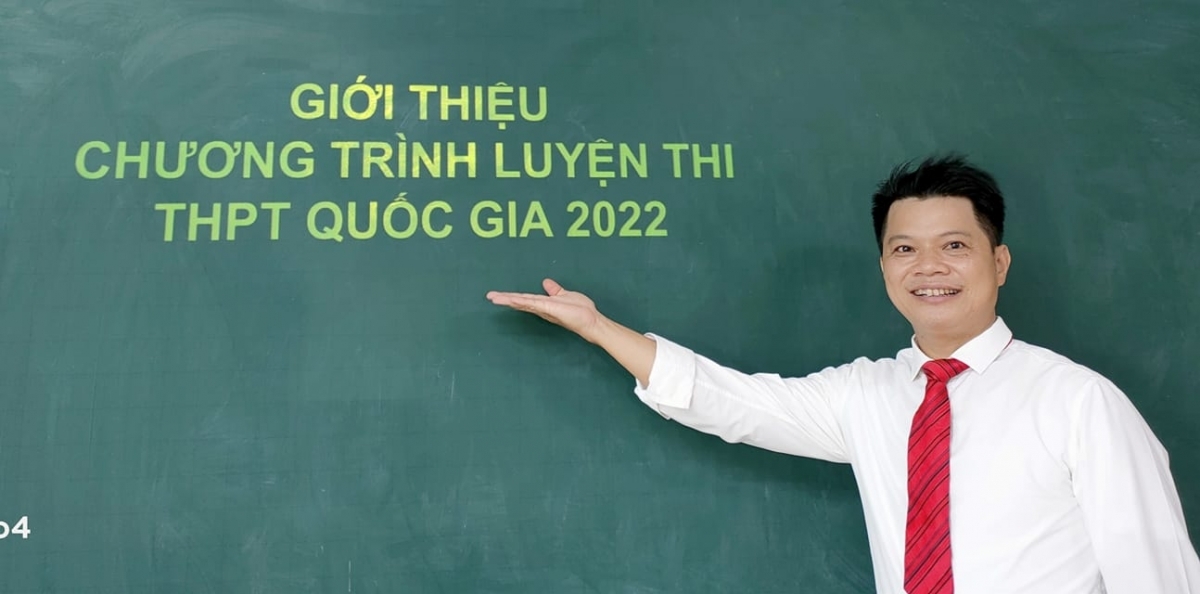 Thầy Phan Khắc Nghệ: &quot;Tôi chỉ trao đổi chuyên môn với người ra đề, không nói gì về đề thi&quot; - Ảnh 1.