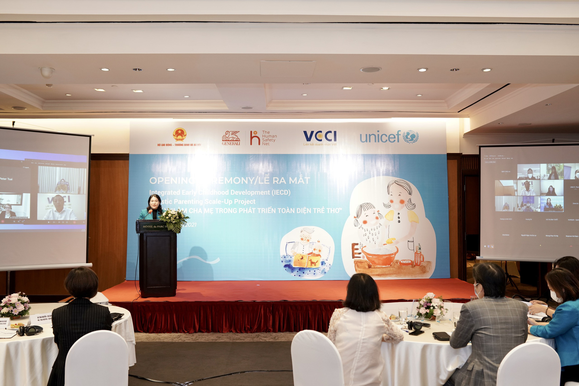 Generali tài trợ hơn 1 triệu euro để hỗ trợ sự phát triển toàn diện của trẻ em Việt Nam - Ảnh 1.