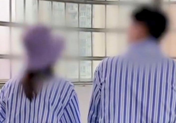 Cặp đôi chia tay sau 8 năm, cuối cùng hội ngộ trong hoàn cảnh không ai ngờ - Ảnh 3. Cặp đôi chia tay sau 8 năm, cuối cùng hội ngộ trong hoàn cảnh không ai ngờ - Ảnh 3.
