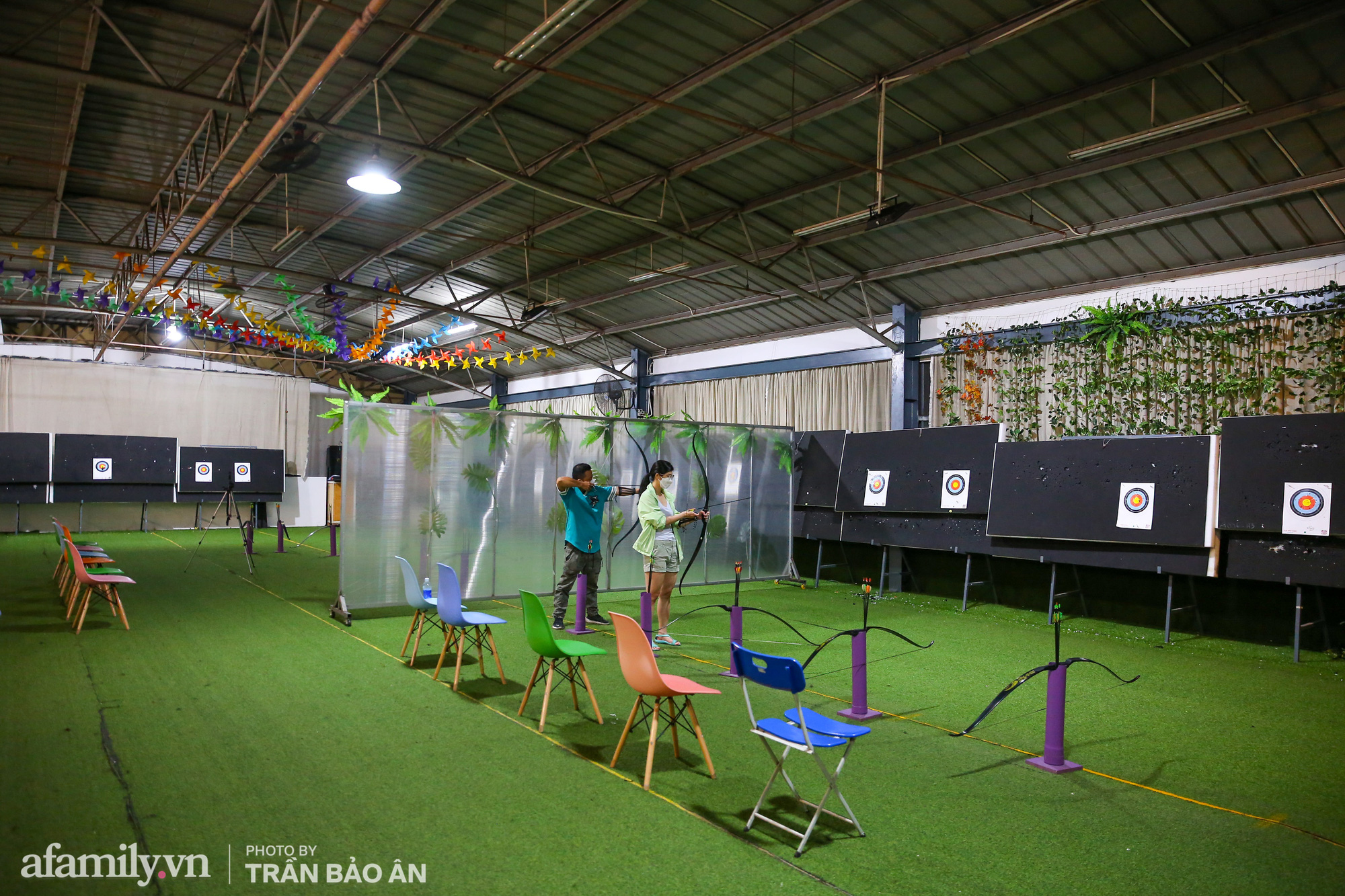 Giới trẻ Hà Nội, Sài Gòn đua nhau trải nghiệm bắn cung thật - vừa rèn luyện sức khỏe, vừa giảm stress cực hiệu quả - Ảnh 6.