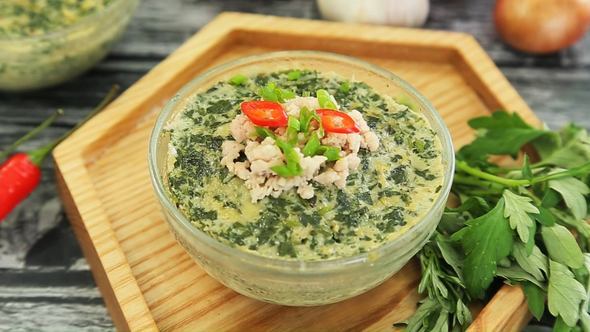 Nửa đ&ecirc;m m&agrave; đ&oacute;i, chị em h&atilde;y v&agrave;o bếp l&agrave;m ngay m&oacute;n ăn thơm ngon, kh&ocirc;ng tinh bột n&agrave;y! - Ảnh 1.