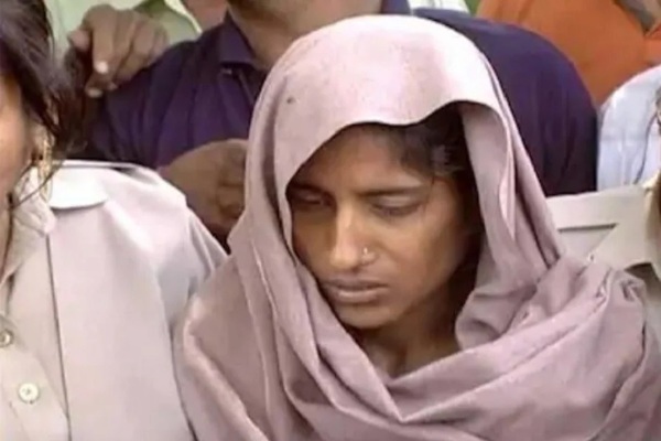 Tội ác rúng động của nữ phạm nhân đầu tiên sắp bị hành hình ở Ấn Độ - Ảnh 1.