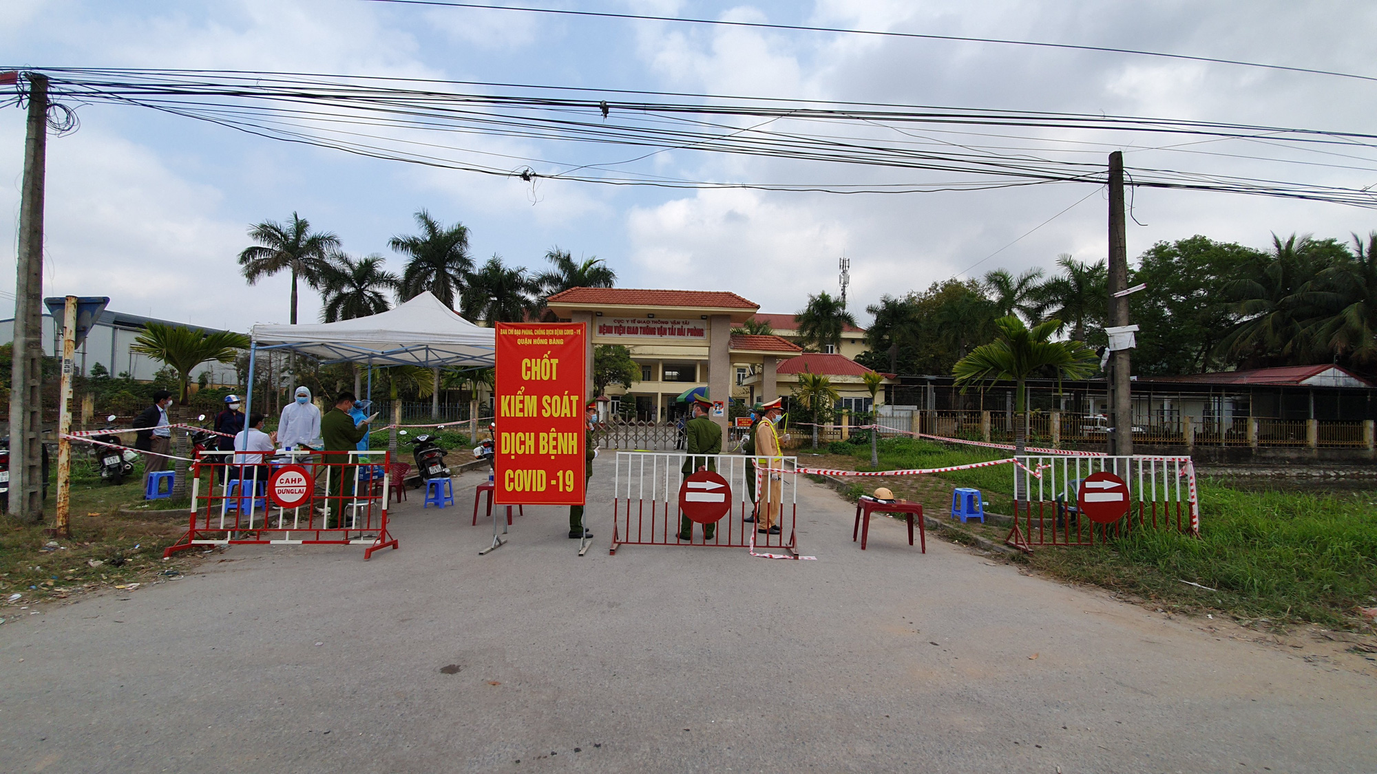 Công an thông tin vụ nam điều dưỡng dương tính SARS-CoV-2 - Ảnh 1.