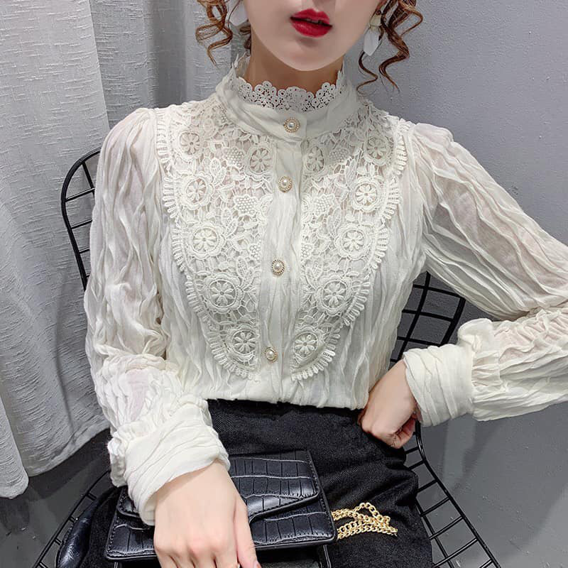 Shop CHU tôn vinh độ tuổi đẹp nhất của chị em nhờ liên tục cập nhật xu hướng thời trang - Ảnh 1. Shop CHU tôn vinh độ tuổi đẹp nhất của chị em nhờ liên tục cập nhật xu hướng thời trang - Ảnh 1.