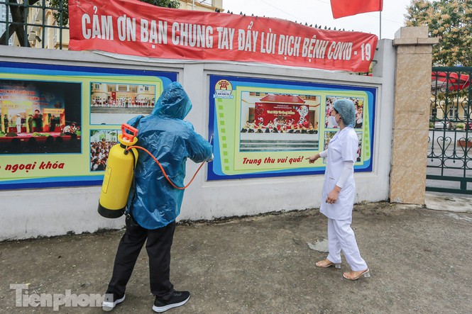 Đón học sinh trở lại, trường học ở Hà Nội trang bị phòng cách ly - Ảnh 13. Đón học sinh trở lại, trường học ở Hà Nội trang bị phòng cách ly - Ảnh 13.
