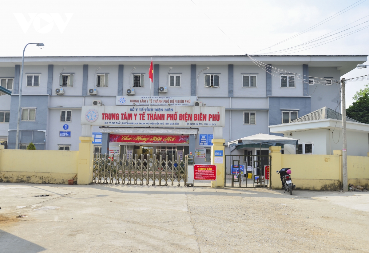 Khẩn trương thành lập bệnh viện dã chiến tại Điện Biên Phủ - Ảnh 4.