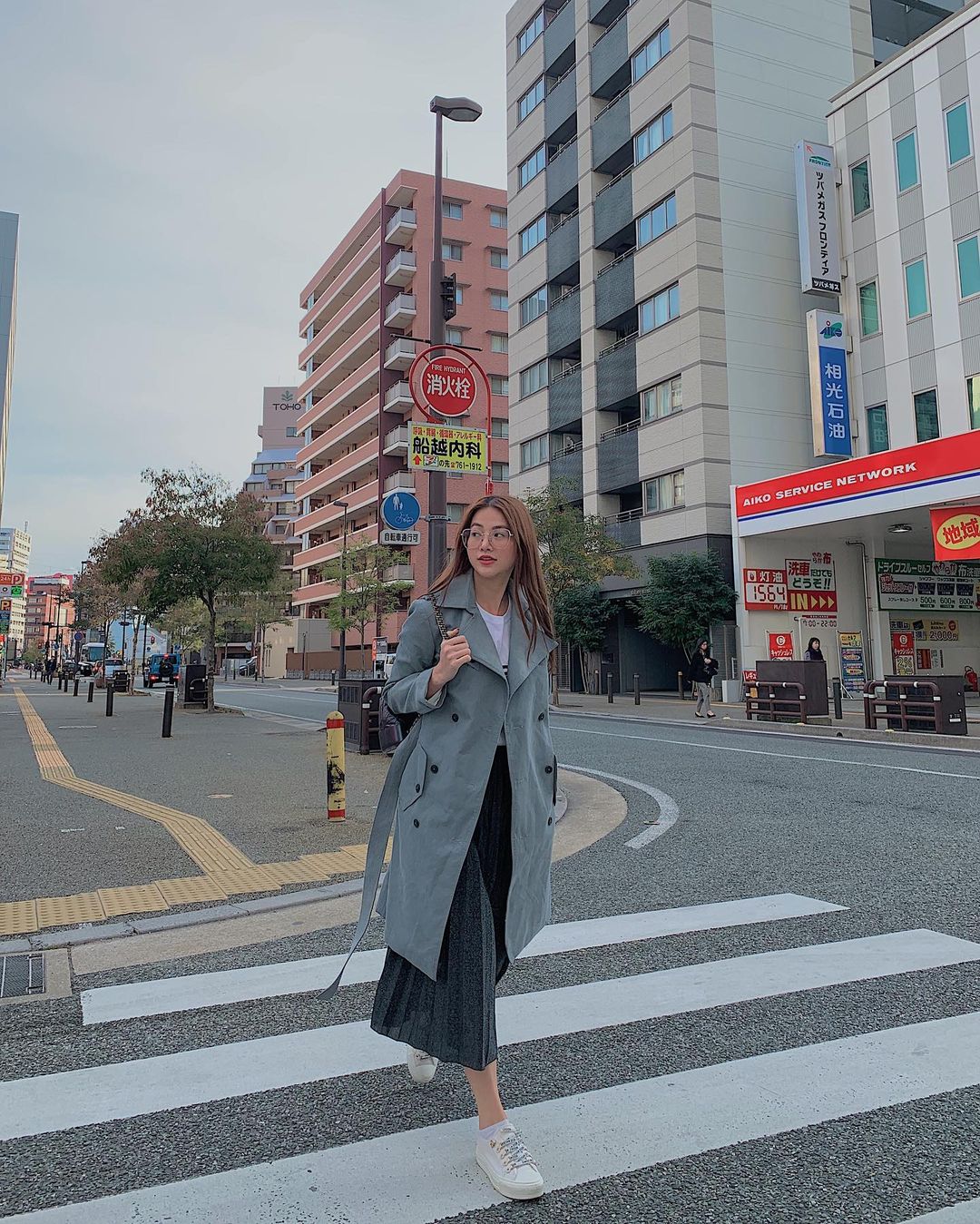sao diện trench coat - Ảnh 6. sao diện trench coat - Ảnh 6.