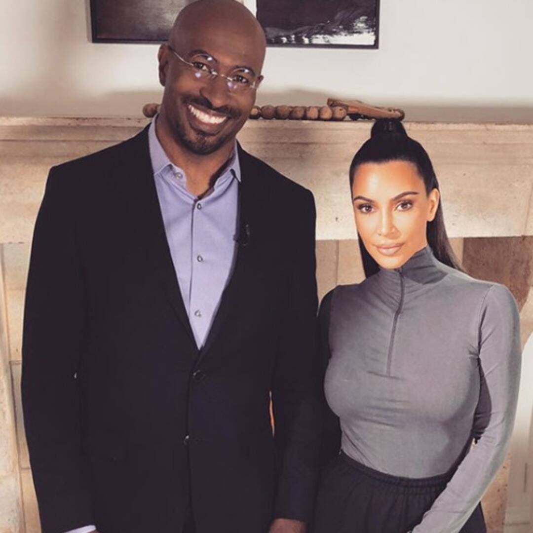 Kim Kardashian đang bí mật hẹn hò, profile cực khủng của tình mới ăn đứt chồng cũ Kanye West? - Ảnh 2. Kim Kardashian đang bí mật hẹn hò, profile cực khủng của tình mới ăn đứt chồng cũ Kanye West? - Ảnh 2.