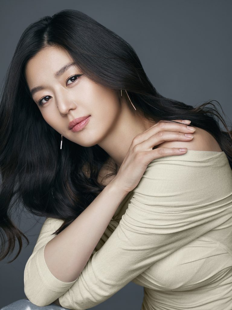 Tranh cãi nảy lửa BXH mỹ nhân đẹp nhất xứ Hàn: Song Hye Kyo, Son Ye Jin lẹt đẹt ở vị trí thấp, ngôi vương lại thuộc về một cô gái sinh năm 1999 - Ảnh 12.
