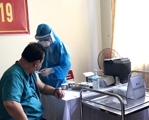 5.248 người Việt Nam đã tiêm vắc xin phòng COVID- 19 - Ảnh 1.