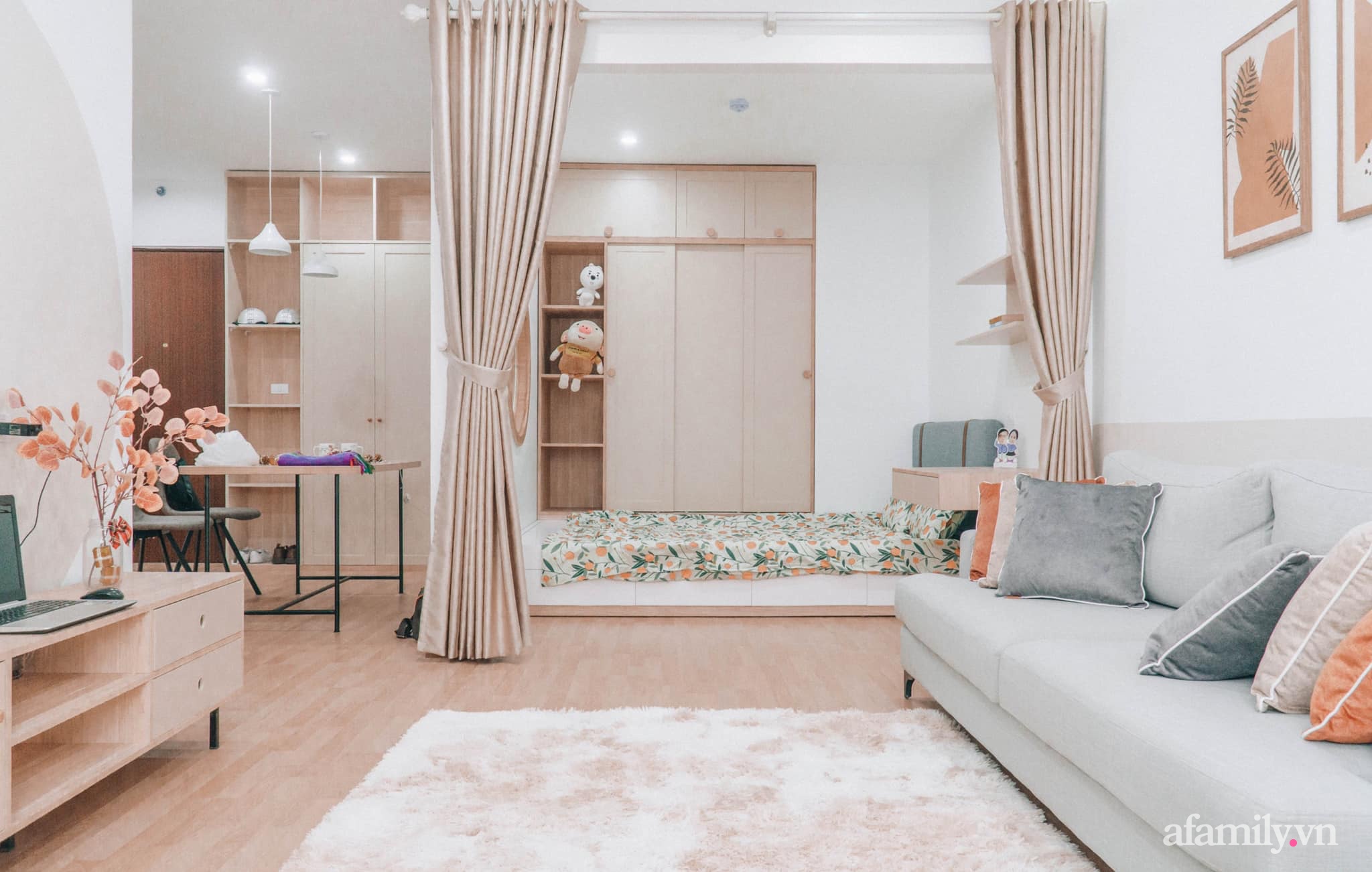 Căn hộ 77m² ấm cúng với sắc màu pastel của cặp vợ chồng mới cưới ở Hà Nội - Ảnh 1.