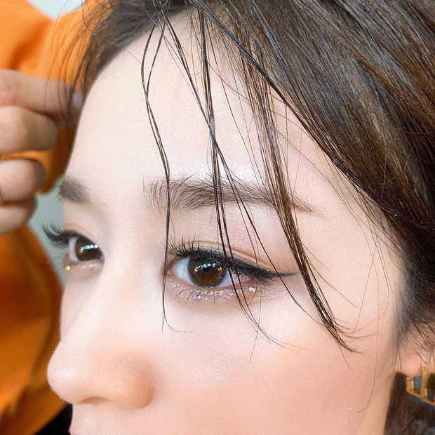 Nữ thần Kpop thường xuyên bị đồn dao kéo vì mũi cao đến khó tin, ai dè ảnh thời trẻ của mẹ đập tan luôn nghi vấn - Ảnh 16. Nữ thần Kpop thường xuyên bị đồn dao kéo vì mũi cao đến khó tin, ai dè ảnh thời trẻ của mẹ đập tan luôn nghi vấn - Ảnh 16.