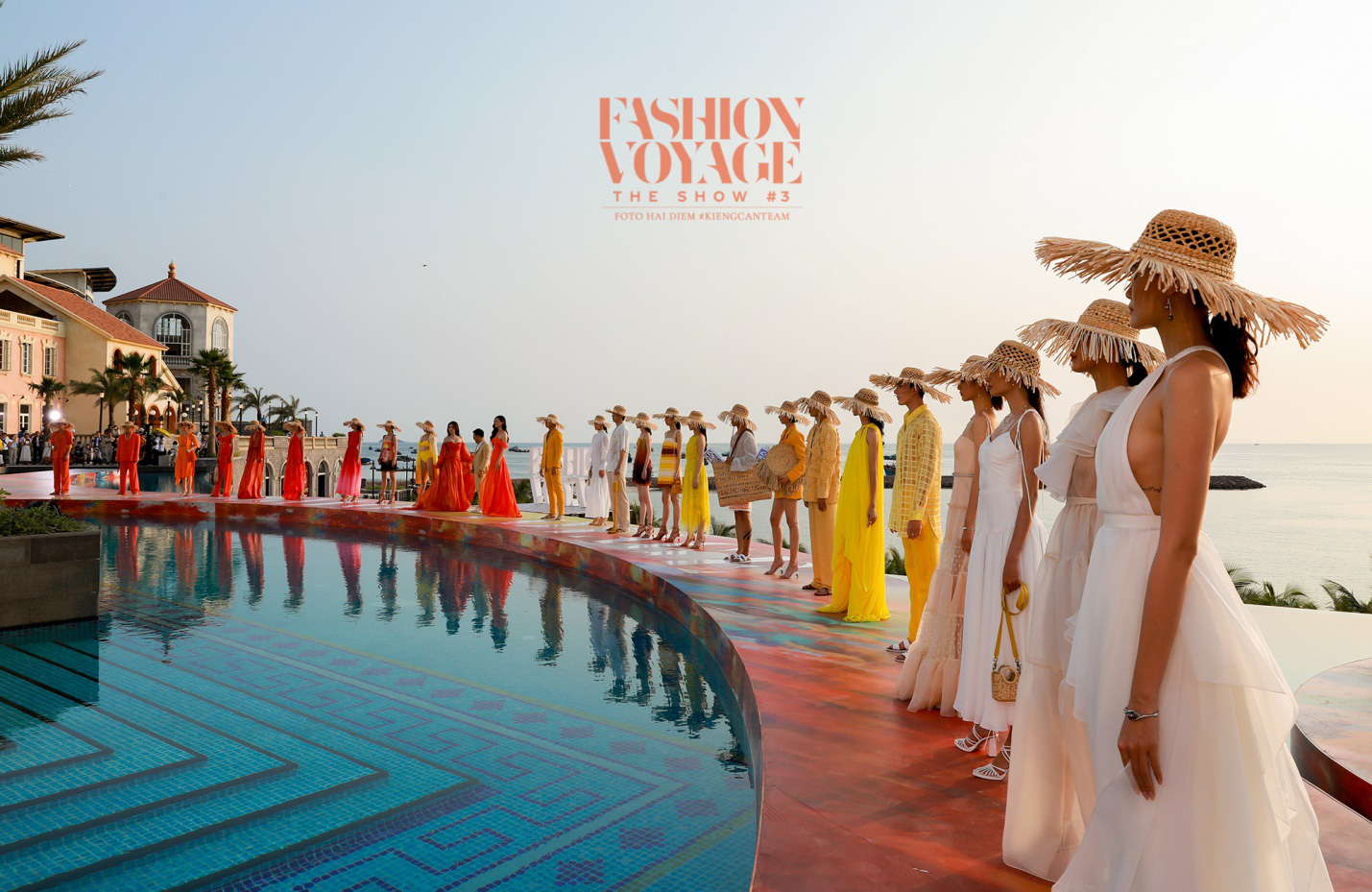 Fashion Voyage #5 lần đầu tiên, những cảnh quan thiên nhiên hùng vĩ, kiến trúc độc đáo, công trình biểu tượng mới tại Phú Quốc được “hô biến” thành sàn runway độc đáo