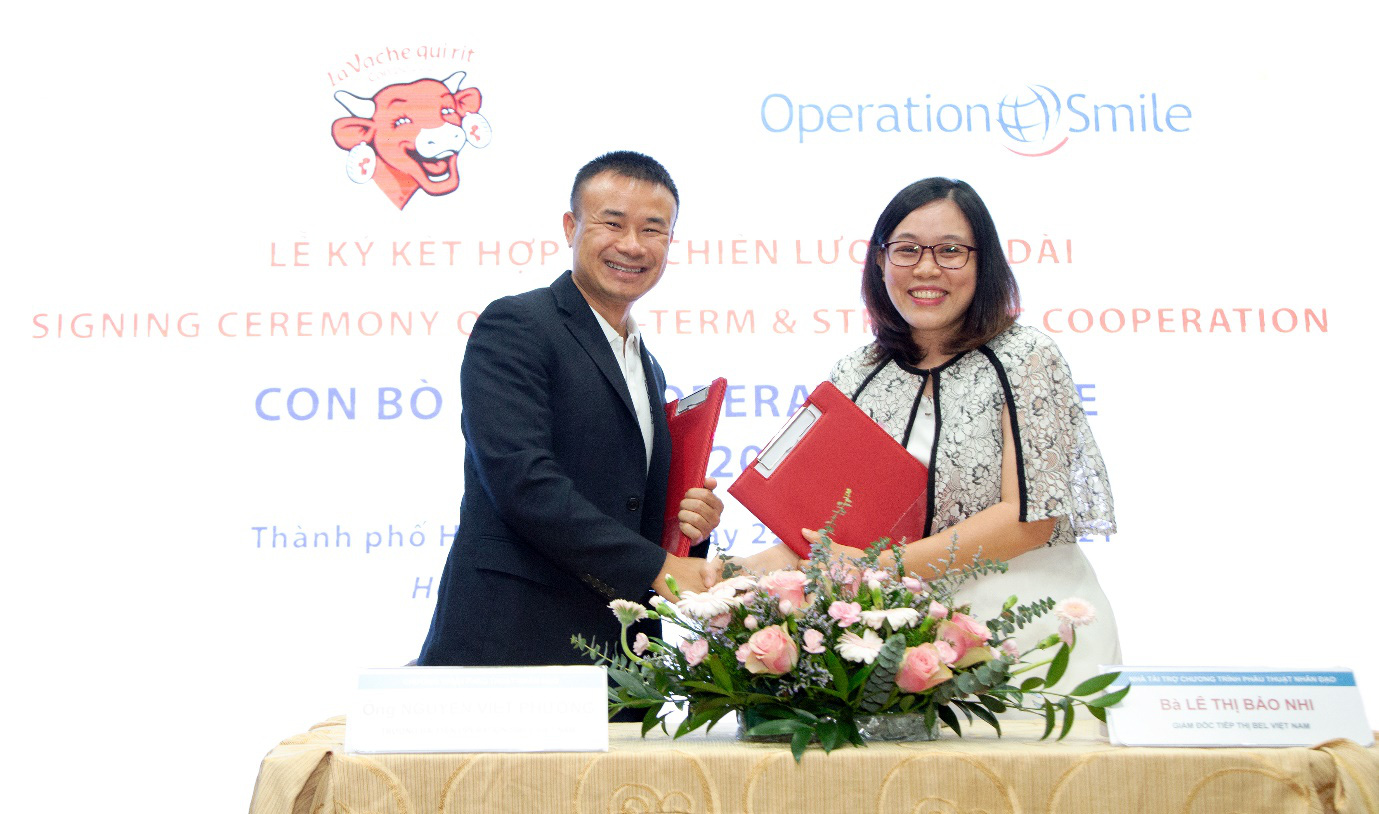Con Bò Cười hợp tác Operation Smile hỗ trợ gói 1 tỉ đồng cho chương trình phẫu thuật 2021 - Ảnh 1. Con Bò Cười hợp tác Operation Smile hỗ trợ gói 1 tỉ đồng cho chương trình phẫu thuật 2021 - Ảnh 1.