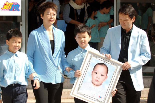 Công Tôn Sách Lưu Khải Trí qua đời vì ung thư dạ dày, cuộc đời khốn khổ vì vợ trầm cảm, con út bệnh nặng qua đời - Ảnh 4.