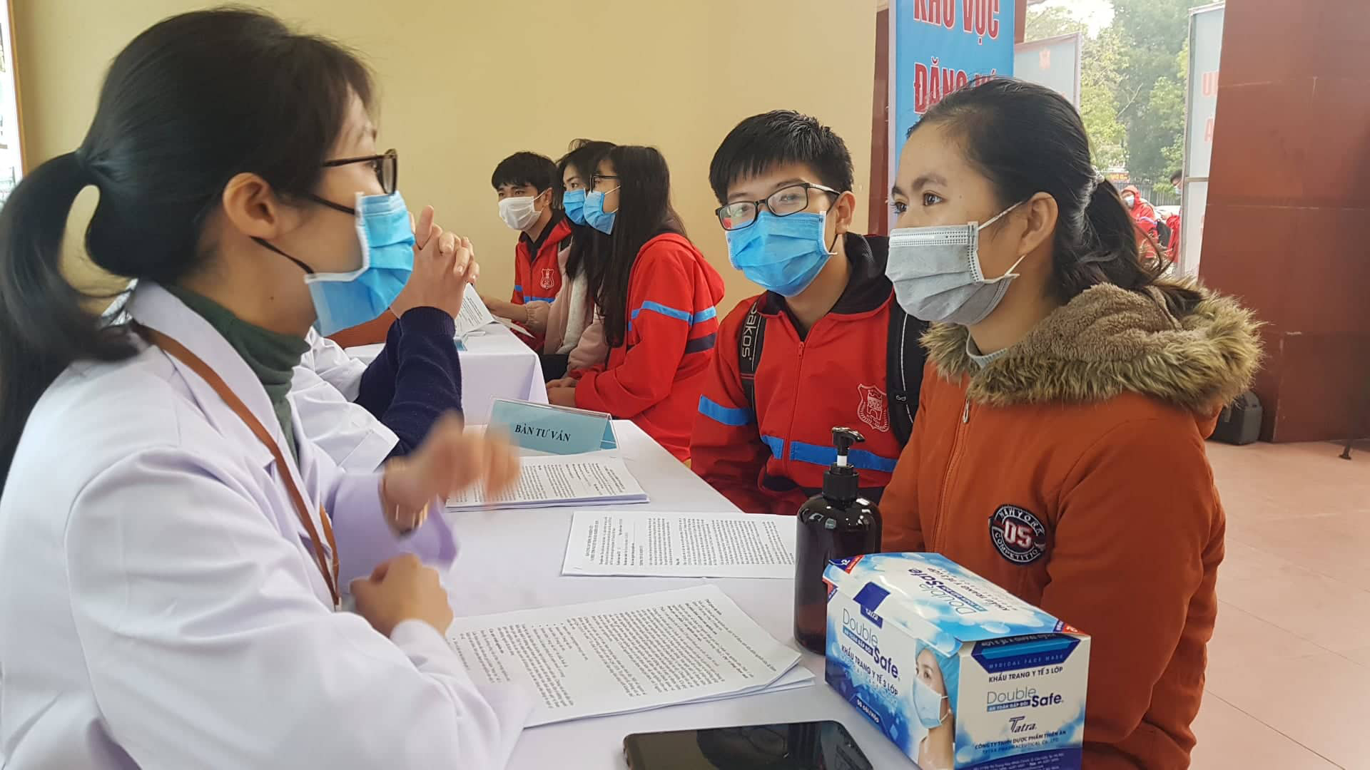 Vaccine Covivac phòng COVID-19 bắt đầu quá trình thử nghiệm trên người - Ảnh 2. Vaccine Covivac phòng COVID-19 bắt đầu quá trình thử nghiệm trên người - Ảnh 2.