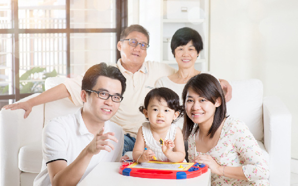 Bảo vệ sức khoẻ gia đình khi cuộc sống ngày càng bận rộn - Ảnh 1. Bảo vệ sức khoẻ gia đình khi cuộc sống ngày càng bận rộn - Ảnh 1.