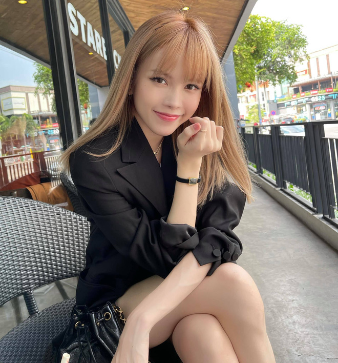 Xem ảnh mới của Thiều Bảo Trâm, dân tình lại soi ngay ra dùng lại đồ đôi với Sơn Tùng M-TP? - Ảnh 5. Xem ảnh mới của Thiều Bảo Trâm, dân tình lại soi ngay ra dùng lại đồ đôi với Sơn Tùng M-TP? - Ảnh 5.
