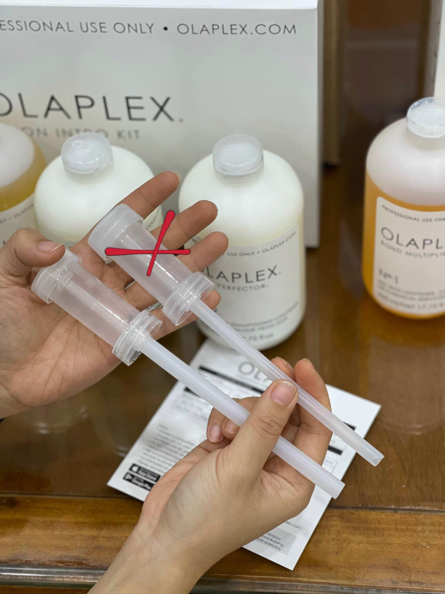 Cách phân biệt Olaplex chính hãng cho chị em - Ảnh 7.