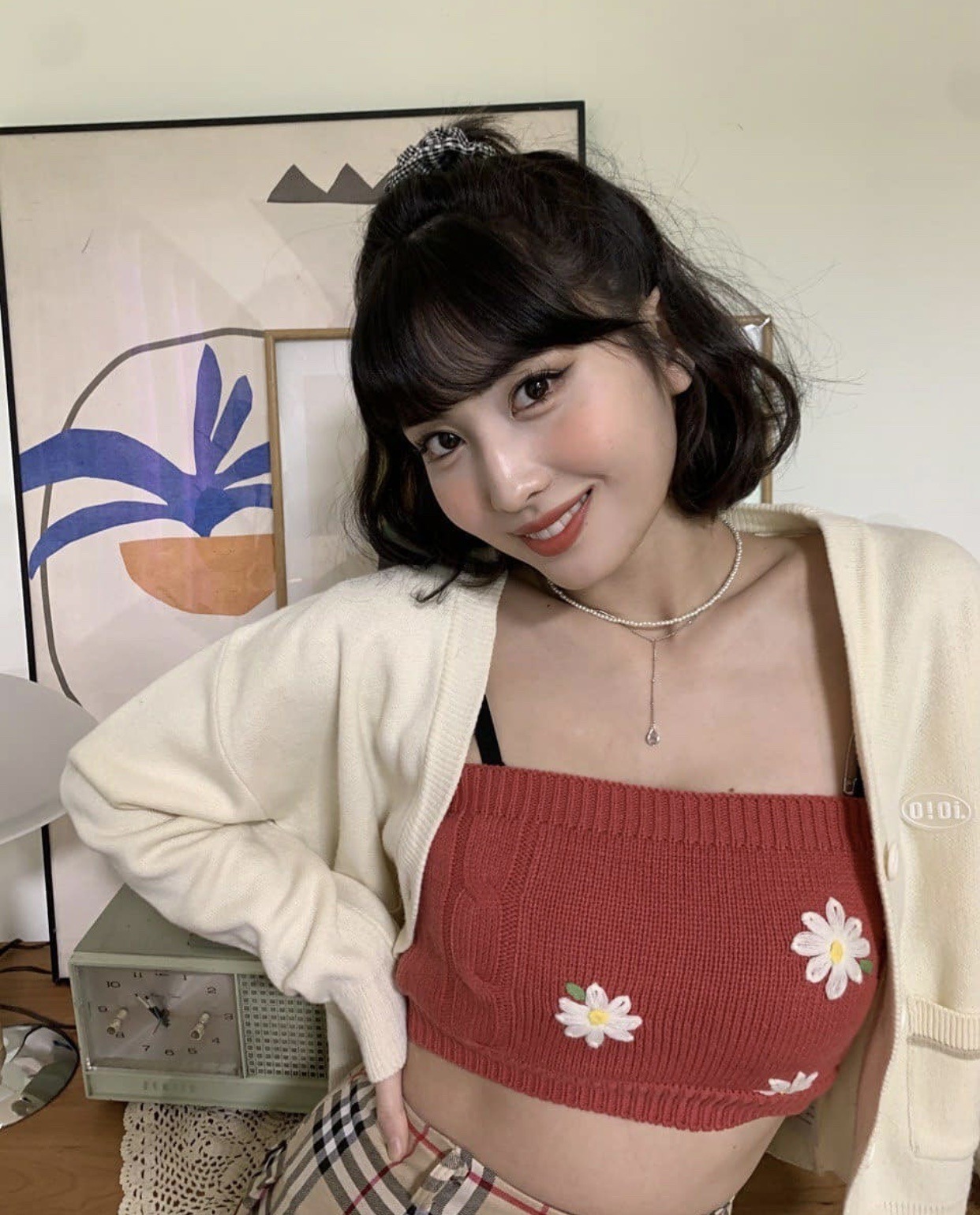 Style makeup "vạn người chê" của Twice biến idol từ xinh như mộng thành trò hề vì phấn son - Ảnh 7. Style makeup "vạn người chê" của Twice biến idol từ xinh như mộng thành trò hề vì phấn son - Ảnh 7.