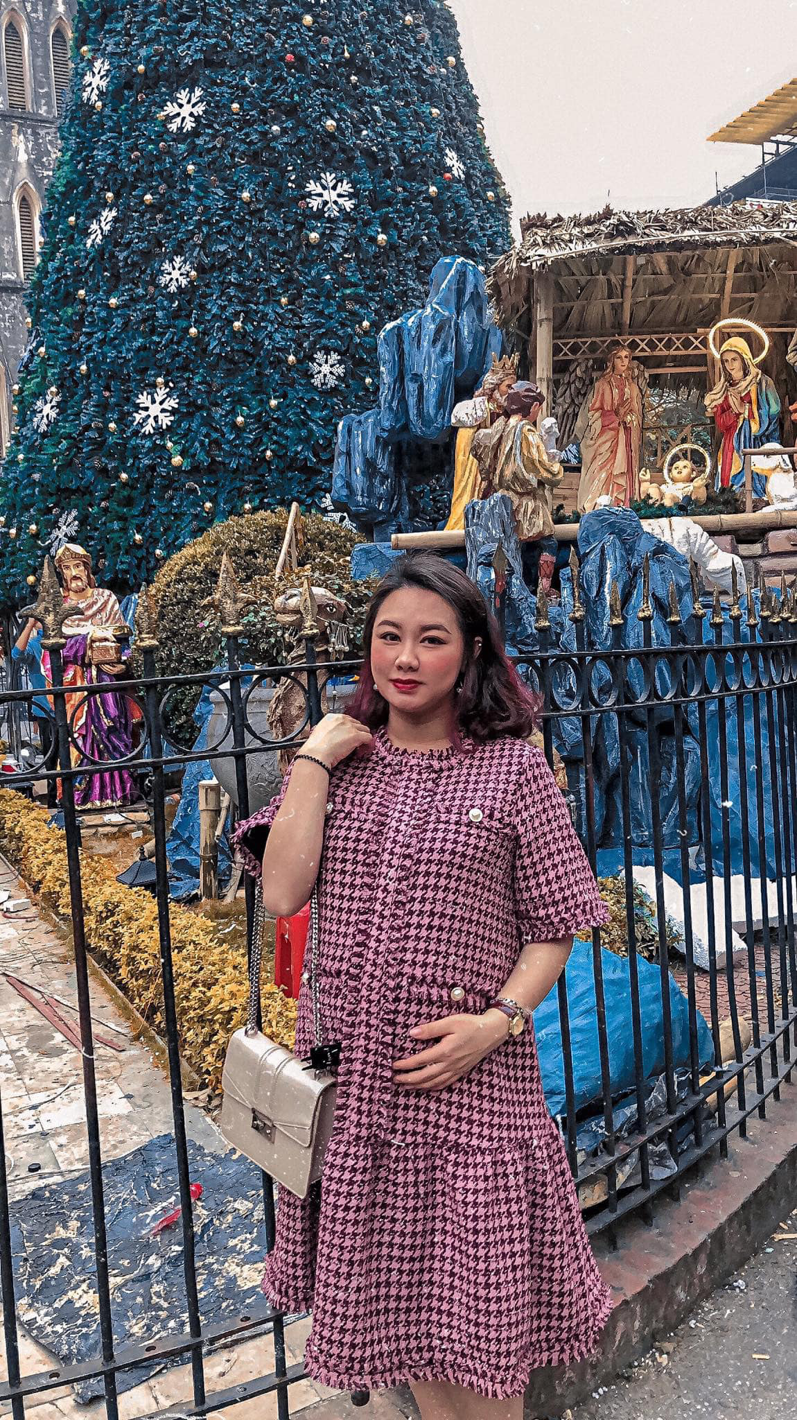 Nhẹ nhàng, tinh tế nhưng vẫn sang trọng trong thai kỳ với đầm bầu Petbychang - Ảnh 2. Nhẹ nhàng, tinh tế nhưng vẫn sang trọng trong thai kỳ với đầm bầu Petbychang - Ảnh 2.