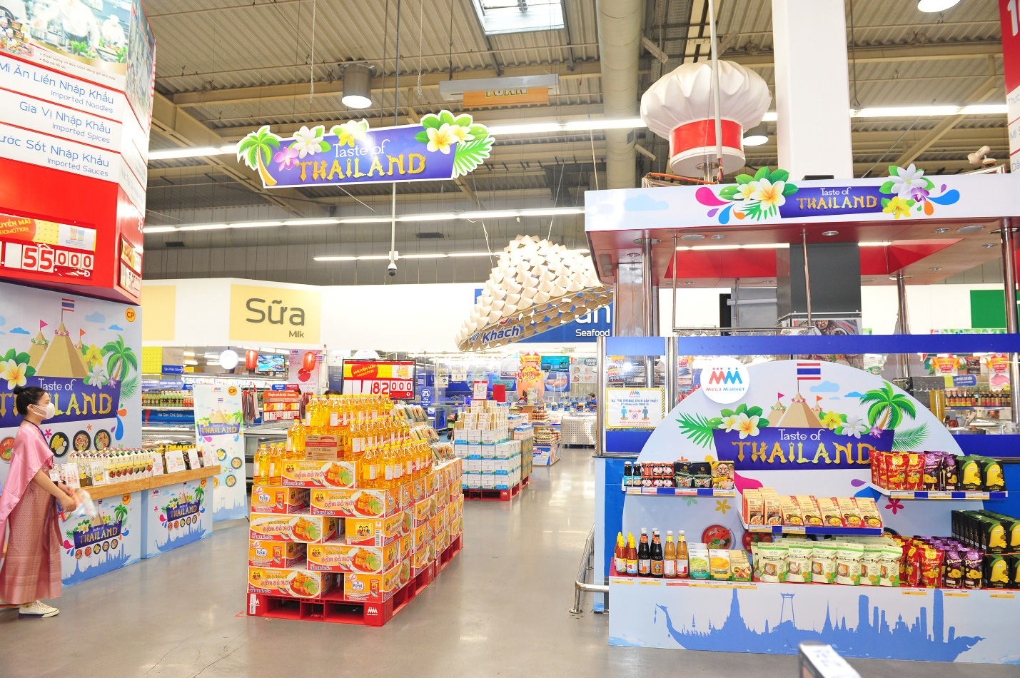 Vui Tết Songkran, h&acirc;n hoan mua sắm - Ảnh 4.