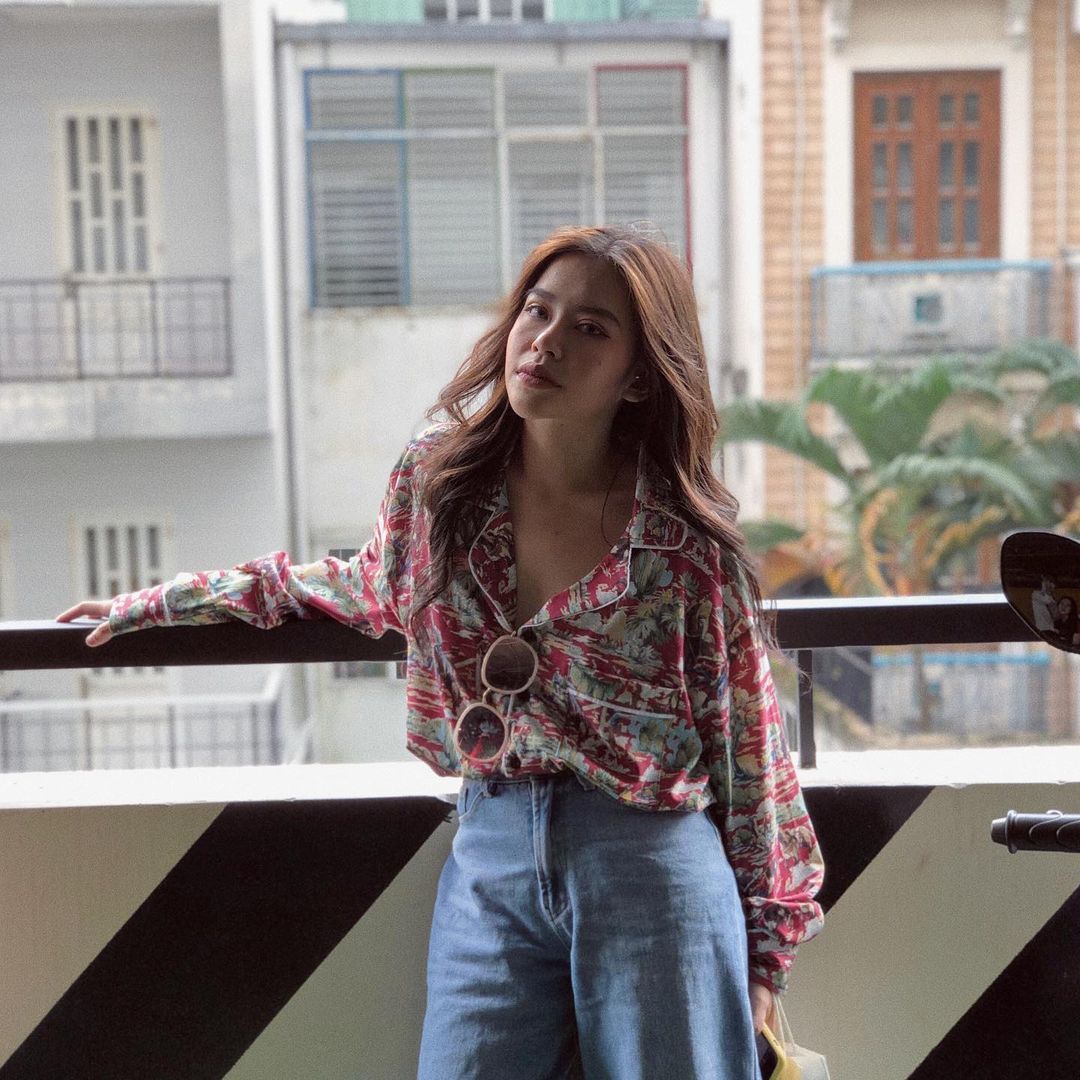 Cô con gái xinh như hot girl, sinh năm 2k2 của vợ hai ít người biết của NS Kim Tử Long - Ảnh 6. Cô con gái xinh như hot girl, sinh năm 2k2 của vợ hai ít người biết của NS Kim Tử Long - Ảnh 6.