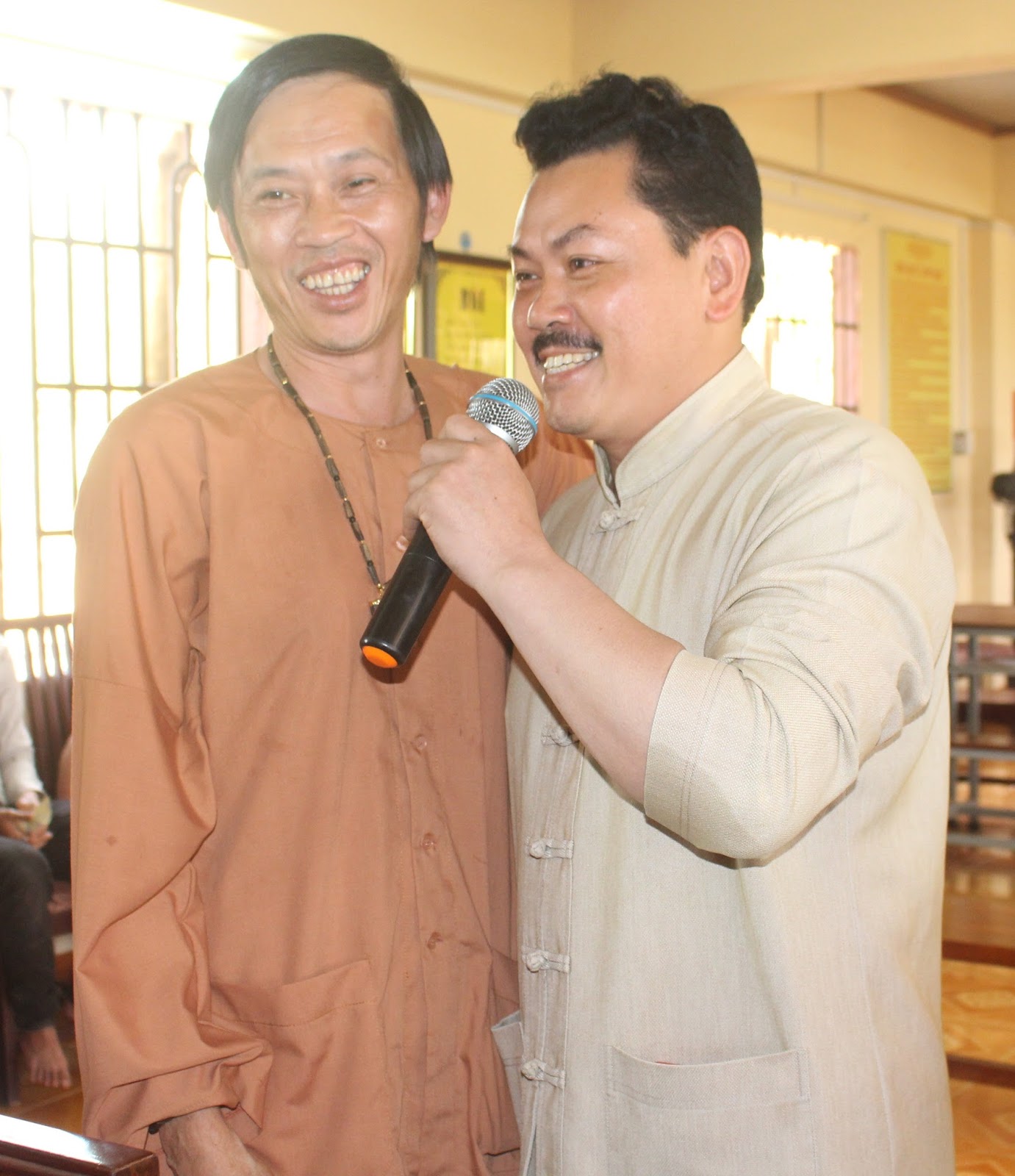 Trang Khan đa Noi Về Ba Phương Hằng Vợ Ong Dũng Lo Voi Như Thế Nao Ma Ba Livestream đối Lại Chỉ La Con Ban đồ Online