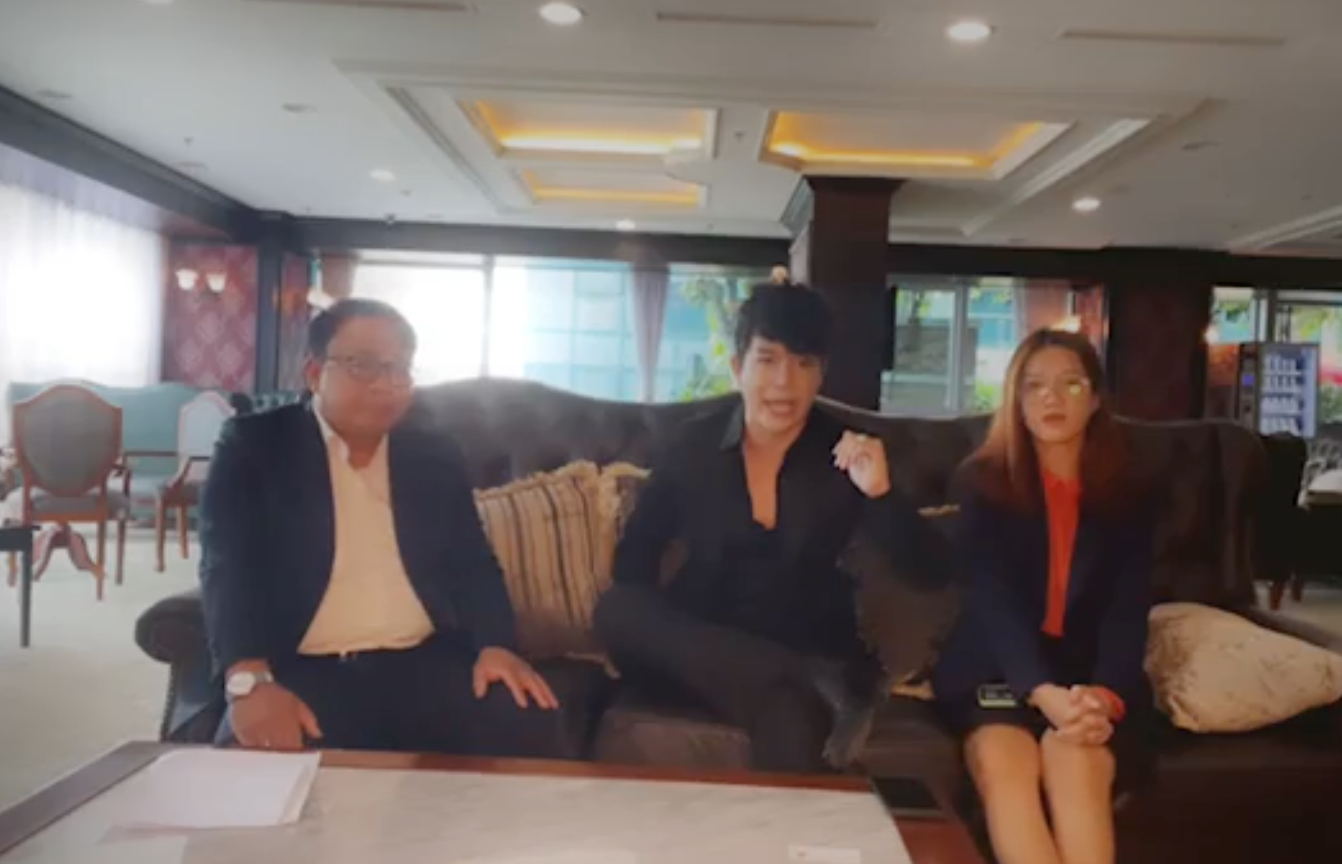 Đòi kiện Cao Thái Sơn tội lăng mạ, Nathan Lee livestream 60 phút văng tục hết 59 phút: Chơi vậy ai chơi lại? - Ảnh 2. Đòi kiện Cao Thái Sơn tội lăng mạ, Nathan Lee livestream 60 phút văng tục hết 59 phút: Chơi vậy ai chơi lại? - Ảnh 2.