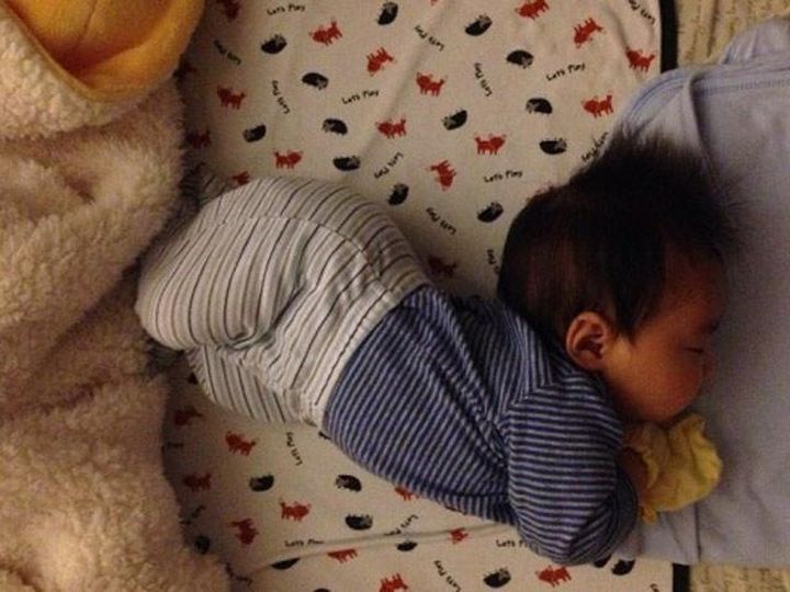 Ba tư thế ngủ của trẻ ảnh hưởng không tốt đến sự phát triển chiều cao