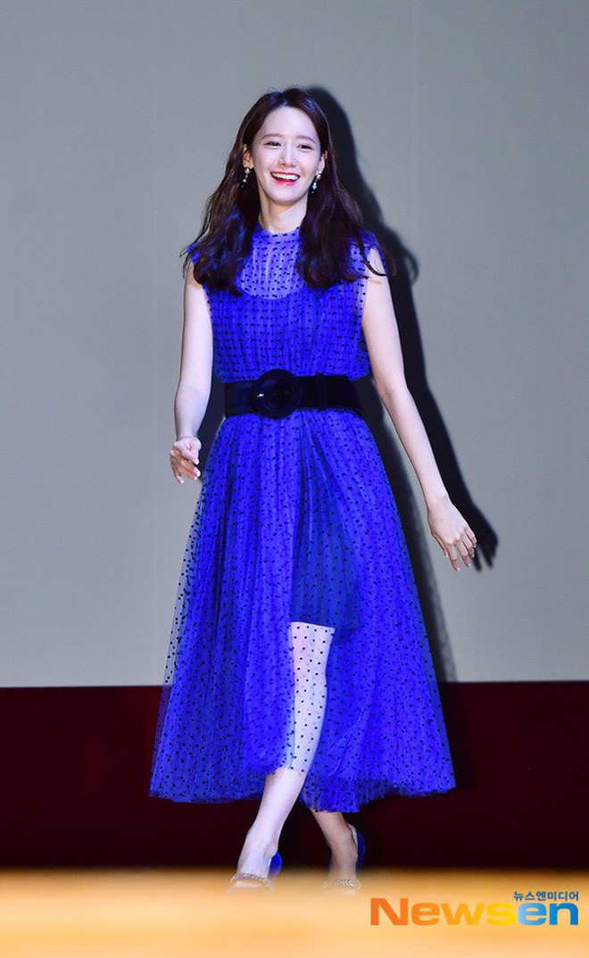 Yoona diện váy bánh bèo xinh ngất nhưng vẫn bị “giật spotlight” bởi mỹ nhân cá tính bên cạnh - Ảnh 8.