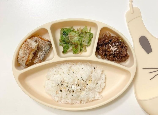 Mẹ bỉm mua g&igrave;: Sắm ngay khay ăn dặm phong c&aacute;ch H&agrave;n Quốc cho b&eacute; si&ecirc;u đẹp si&ecirc;u y&ecirc;u si&ecirc;u xinh - Ảnh 4.