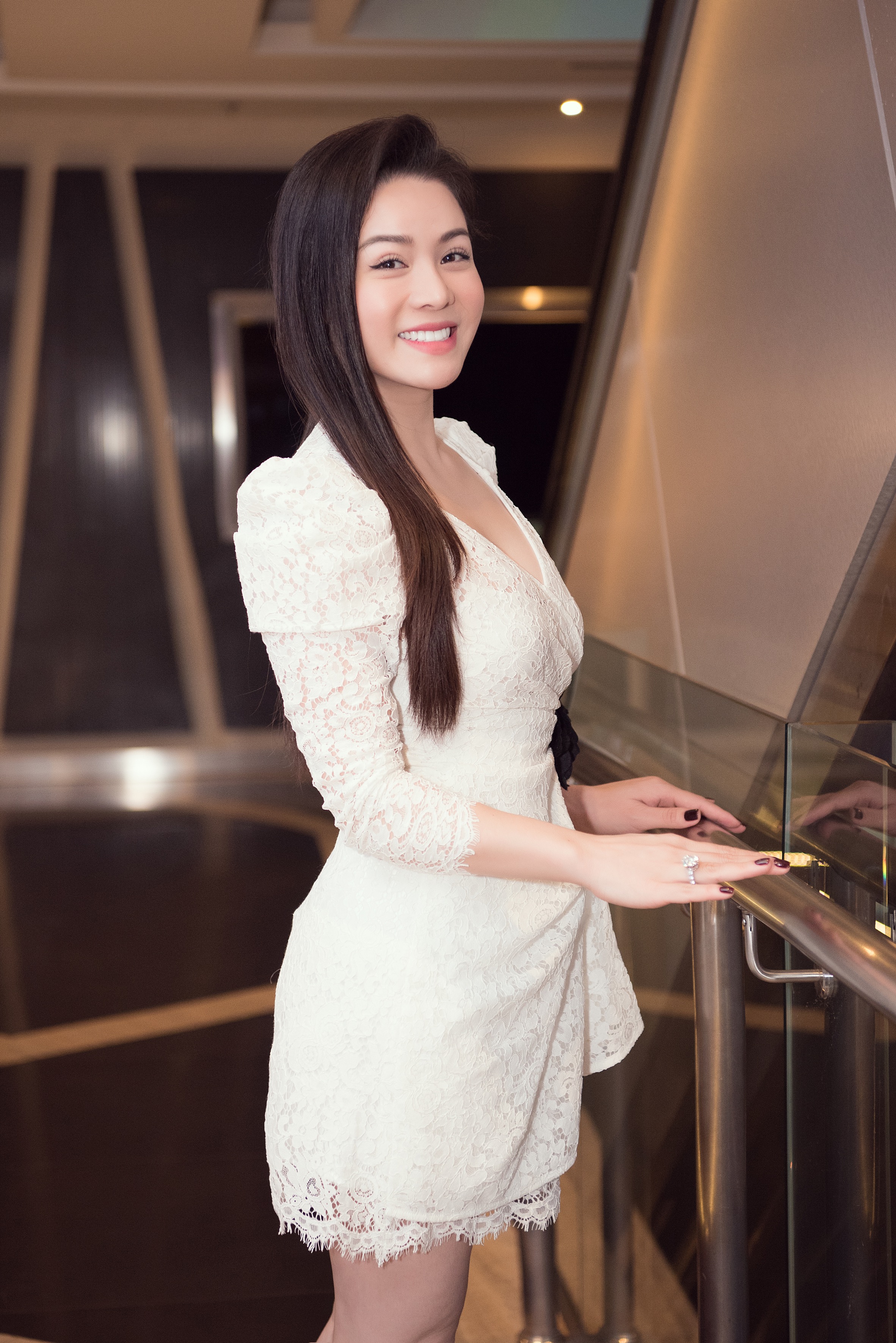 Nhật Kim Anh tố bị 1 công ty xây dựng giao hàng kém chất lượng rồi ôm tiền bỏ chạy - Ảnh 5. Nhật Kim Anh tố bị 1 công ty xây dựng giao hàng kém chất lượng rồi ôm tiền bỏ chạy - Ảnh 5.