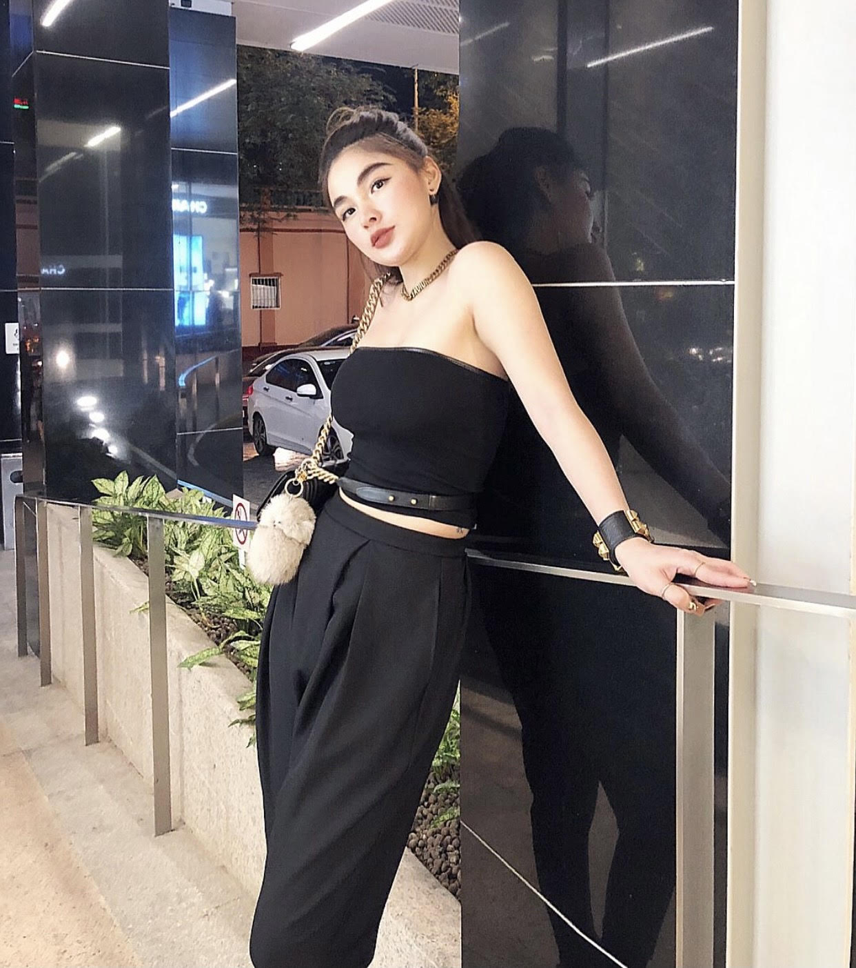 Bà mẹ 2 con ngộ ra chân lý mix đẹp, nhắn nhủ hội cô gái có vòng 3 quá khổ nhất định phải sắm 2 thiết kế quần này 9 unnamed 8 1617697876329367023987