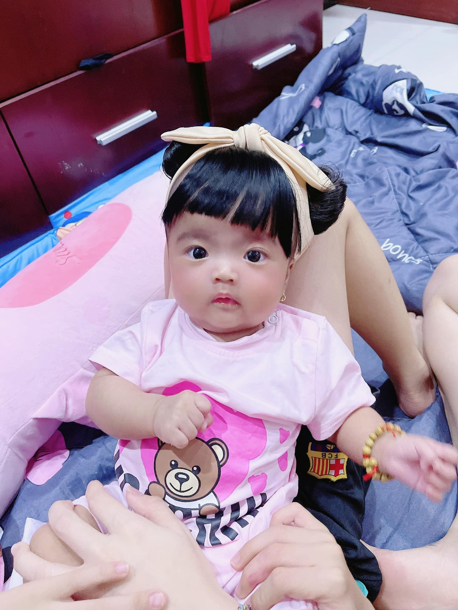 Mạc Văn Khoa khoe ảnh gia đình hạnh phúc, netizen xỉu up xỉu down với gương mặt tấu hài của cô con gái - Ảnh 5.
